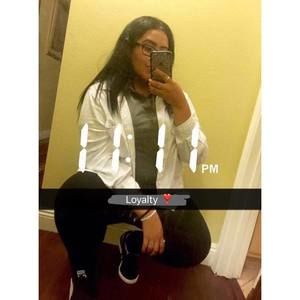 Meet your Posher, Jenn